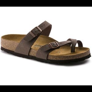 Birkenstock Mayari in Mocha